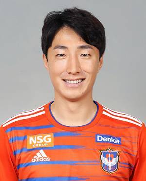 https://img.yhhuangshan.com/img/football/player/89a2d2f4ef889d6ccaac9a0e7ed31548.jpg